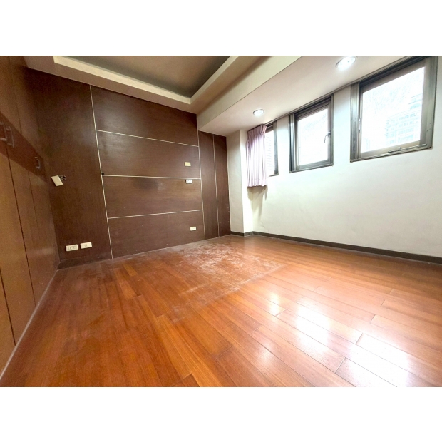 LINE_ALBUM_寶輝向上家5F-3_260626_6.jpg