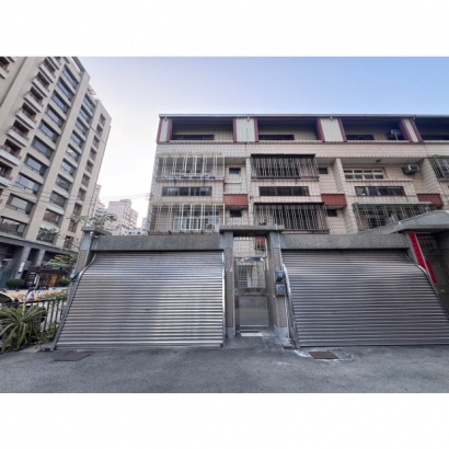 LINE_ALBUM_寶山東二街56號_250301_2.jpg
