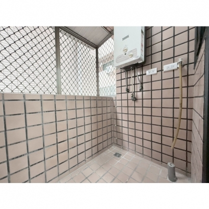 LINE_ALBUM_漢唐6樓_260626_5.jpg
